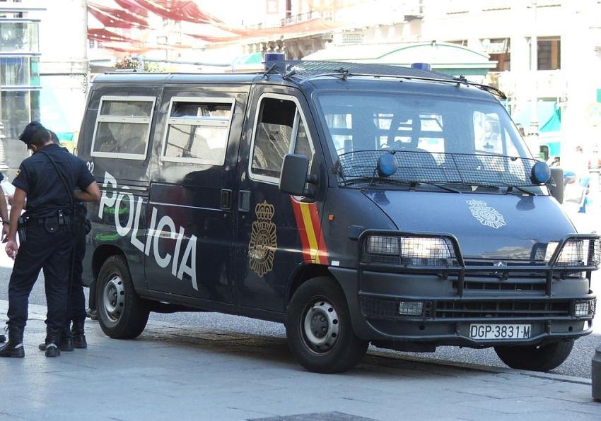 Un cubano en España con orden de deportación es arrestado por robar 20,000 euros