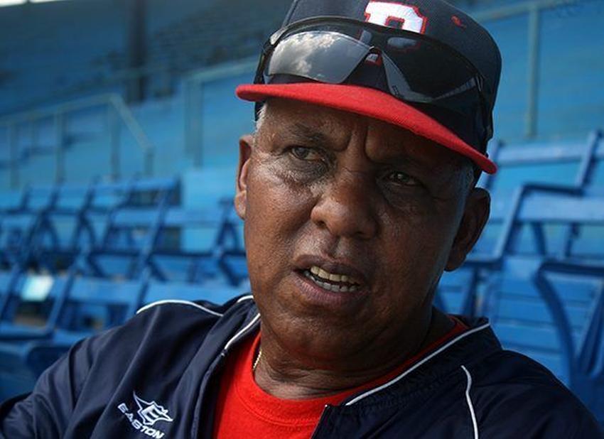 Rey Vicente Anglada será el entrenador del equipo Cuba de béisbol