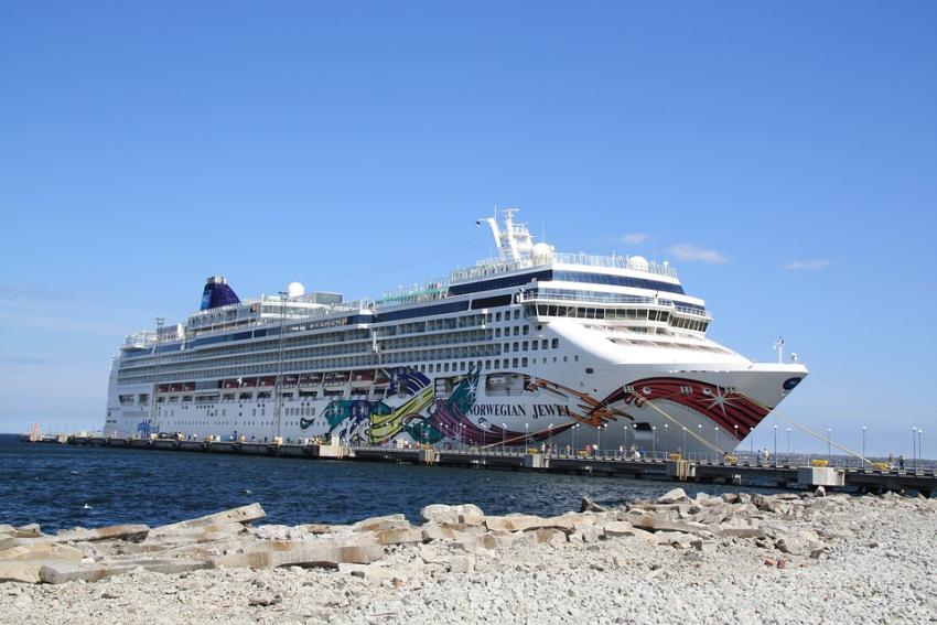 Los cruceros de Norwegian con sede en Miami quiere reanudar la navegación desde los puertos de EE. UU. en julio