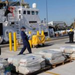Golpe millonario al narcotráfico en el Caribe: Guardia Costera descarga en Miami Beach cocaína valorada en más de $19 millones Guardia Costera incauta drogas