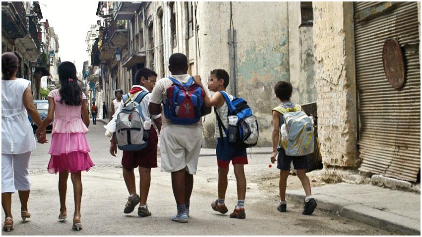 Madre cubana cuenta cómo ha sido el inicio del curso escolar 2022-2023 para los niños