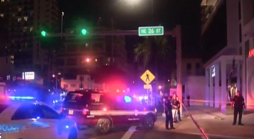 Una pelea en Biscayne Boulevard en Miami deja tres personas apuñaladas