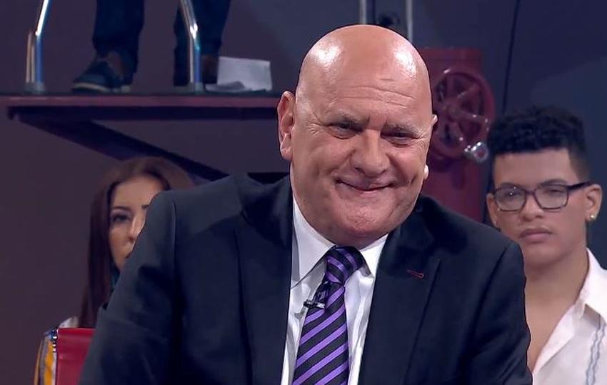 Presentador cubano Carlos Otero envía un mensaje a los que habla de diálogo: "Hay que estar loco"