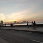 Nueva patana en La Habana provoca rumores, pero no será conectada al sistema eléctrico, según la Unión Eléctrica malecon- victor lopez