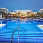 Escasez de combustible golpea al turismo en Cuba: Estos son los hoteles que cierran sus puertas ante la crisis energética Hotel LGTBI CUBA