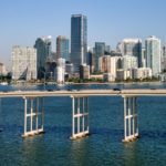 Pasajeros viven minutos de angustia al comenzar a hundirse su bote cerca de Key Biscayne key-biscayne