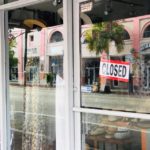 Descubre quรฉ estarรก abierto y quรฉ estarรก cerrado en el sur de Florida ante la inminente llegada del huracรกn Milton calle-8-cerrada