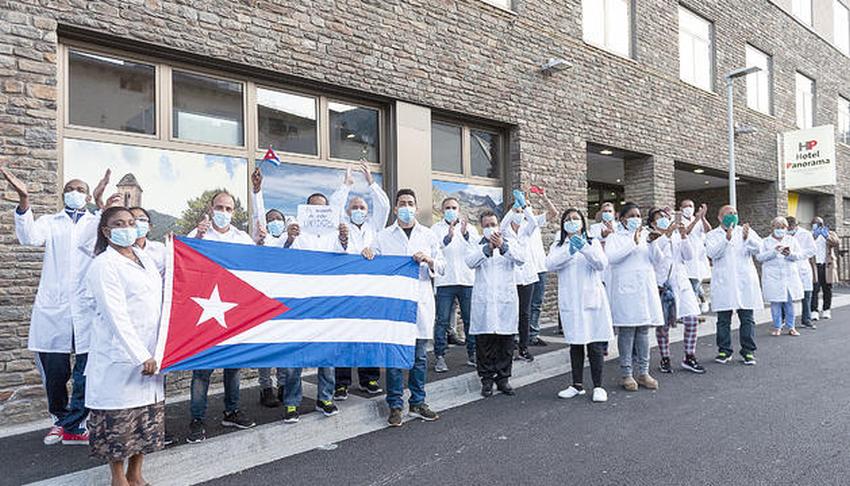 Dos médicos cubanos desertan en Andorra