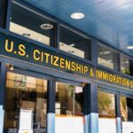 USCIS y los cambios en la toma de huellas digitales de los patrocinadores en virtud del programa de parole humanitario uscis-oficinas