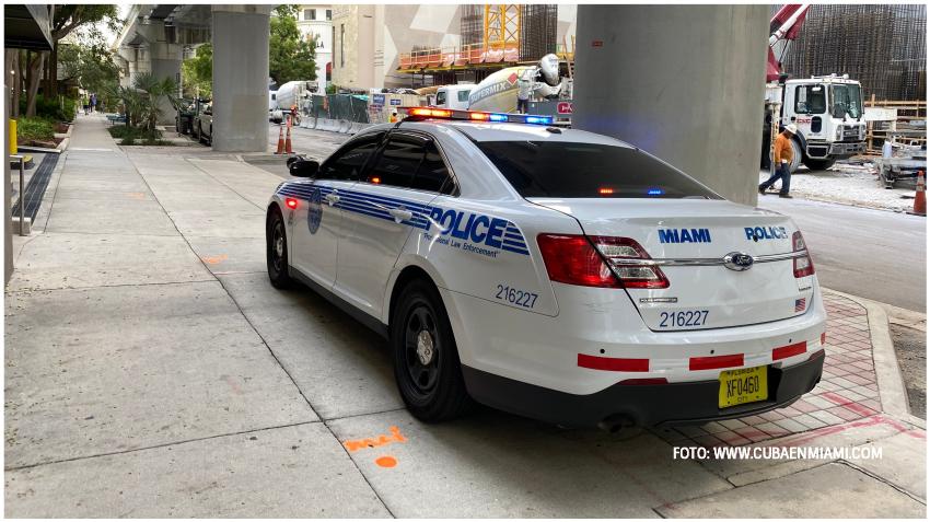 Hombre se atrinchera en apartamento en Brickell tras una violenta disputa con su madre