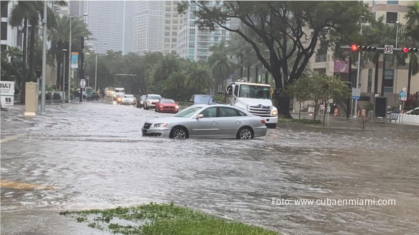 Emiten alerta de inundación para Miami Dade