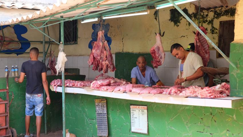 La carne de cerdo es el tema del Nuevo capítulo  del programa humorístico Vivir del Cuento