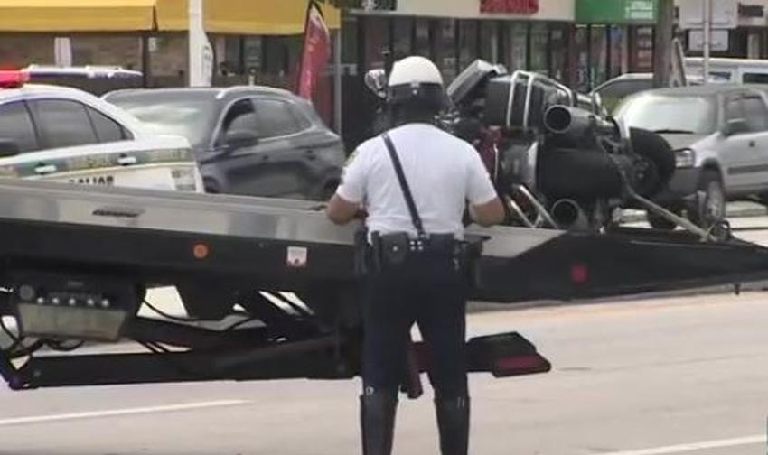 Investigan accidente en una intersección de Miami donde chocaron un policía en moto y un SUV