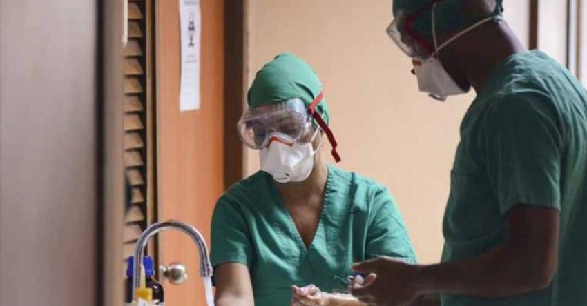 La situación desesperada que vive Cuba por la crisis sanitaria: "Se les mueren los pacientes" por la falta de recursos