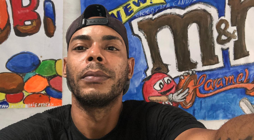 Esperan en Miami la llegada del rapero cubano El Funky integrante del tema "Patria y Vida"
