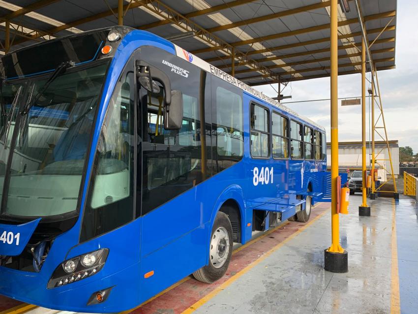 Japón dona a Cuba 84 autobuses para el transporte público en La Habana