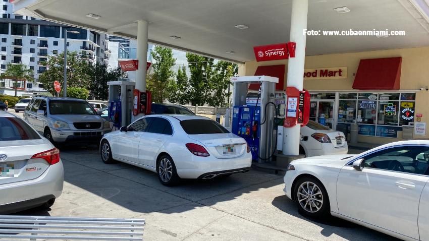 Precio de la gasolina en Florida baja por novena semana consecutiva