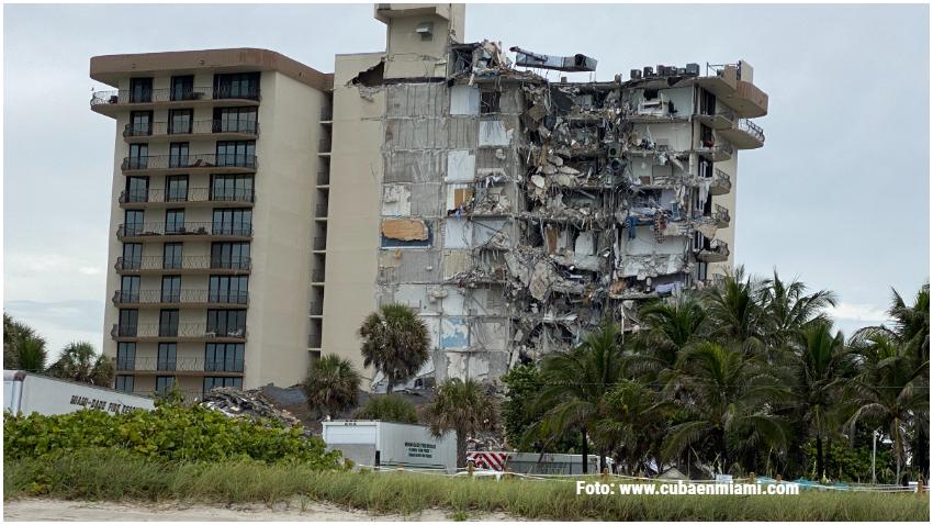 Demanda asegura que el edificio de Surfside que se derrumbó fue provocada por la construcción de un edificio de lujo cercano