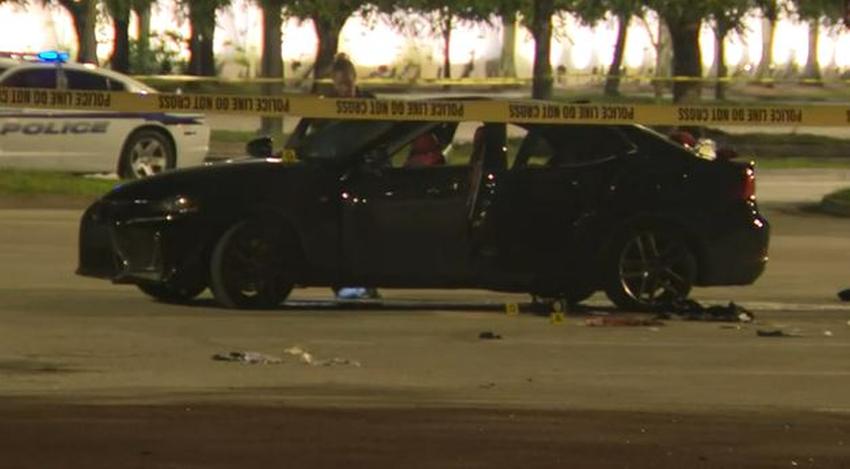 Investigan aparente tiroteo en el Centro Comercial Sawgrass Mills en el sur de la Florida