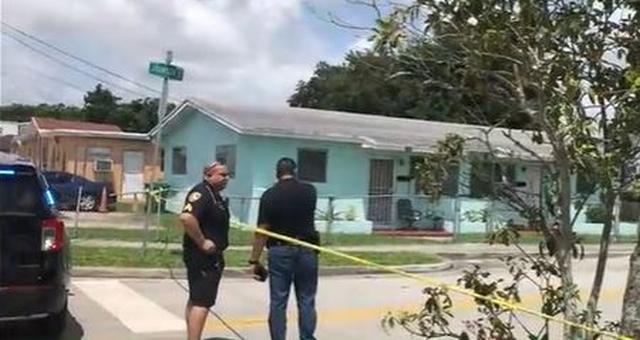 Balas en Opa Locka impactan los vehículos de un oficial de Miami-Dade y un repartidor de alimentos