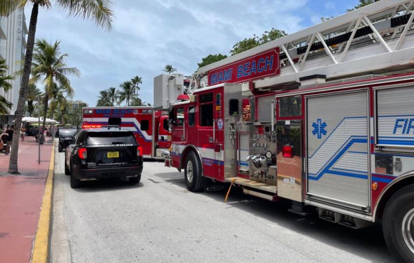 Encuentran dos muertos en una habitación de la antigua Mansión Versace en Miami Beach