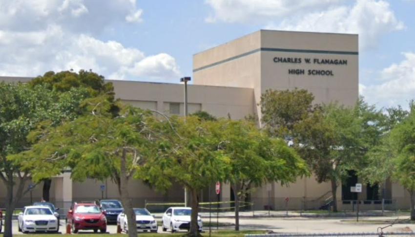 Dos estudiantes de una secundaria en el sur de la Florida son arrestados por hacer amenazas en redes sociales