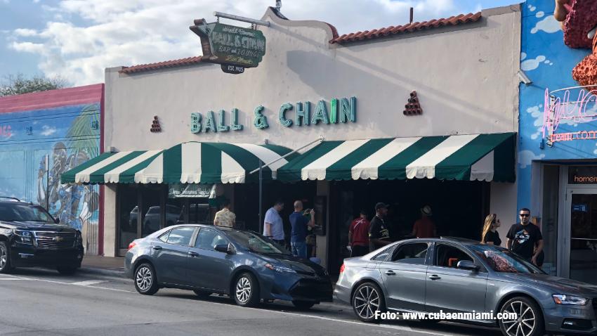 Club Ball & Chain en Miami se prepara para reabrir sus puertas y está contratando empleados