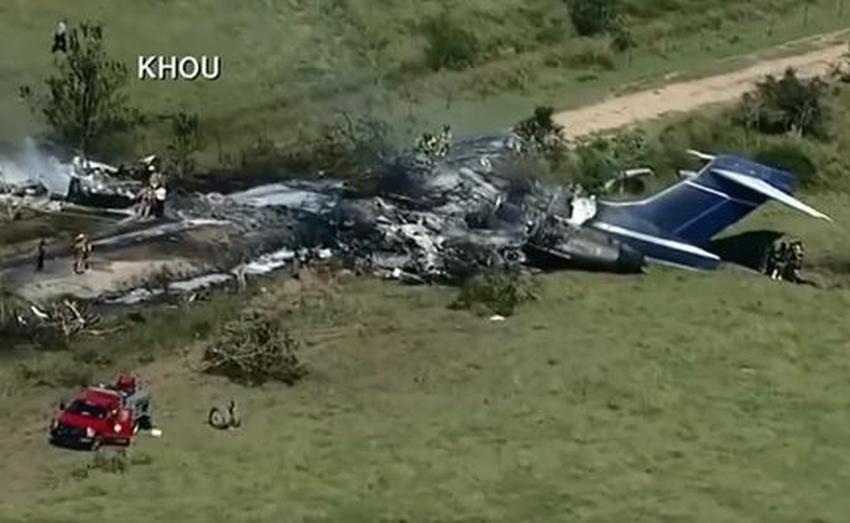 Avión se sale de la pista en Texas con 21 personas a bordo