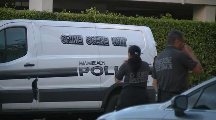 Mujer en Miami Beach se enfrenta a un extraño que irrumpió en su casa para agredirla