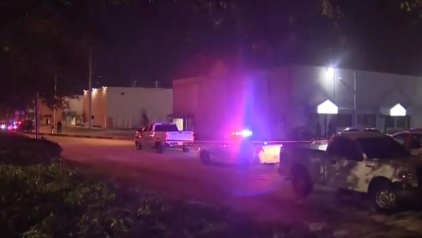 Tiroteo en una tienda Target en Hialeah deja un hombre muerto y un adolescente herido