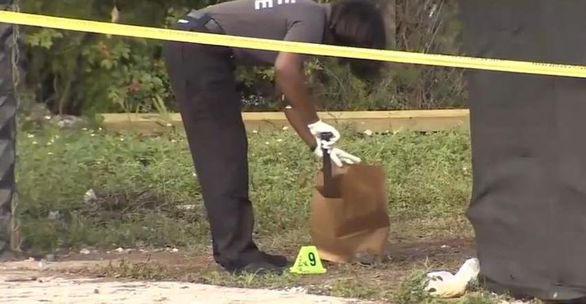 Pelea a machetazos entre 5 hombres en vecindario de Miami termina con varios heridos