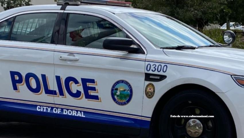 Investigan muerte de una mujer encontrada sin vida en una casa en el Doral