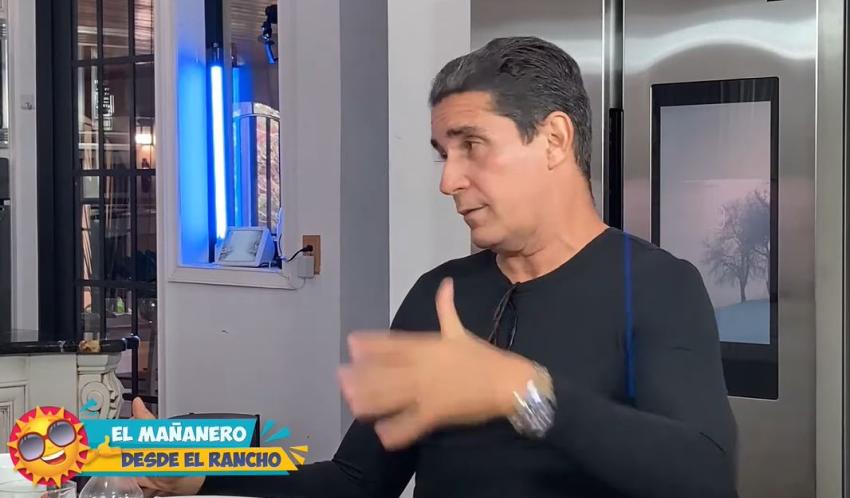 Actor cubano Erdwin Fernández habla por primera vez al público desde su llegada a Miami