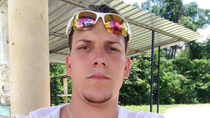 Familia de joven salvavidas cubano que murió por supuesta negligencia médica pide justicia