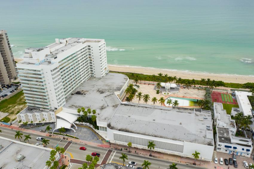 Demolerán en Miami Beach el histórico hotel Deauville