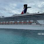 Crucero Carnival Paradise rescata a cinco balseros al occidente de Cuba, mientras otros rechazaron la ayuda crucero-carnival-miami