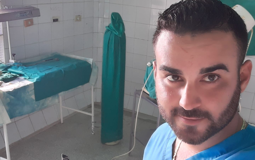 Llega a EEUU el médico cubano Manuel Guerra: "El aire que se respira tiene aroma a libertad"