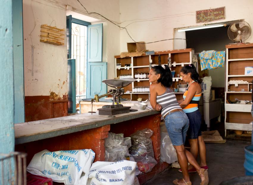 Leche en polvo, carne de cerdo y el café ocupan los primeros peldaños por sus elevados precios en Cuba