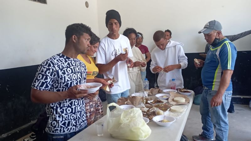 Rescatados por las autoridades mexicanas un grupo de balseros cubanos que navegaron a la deriva por más de dos semanas