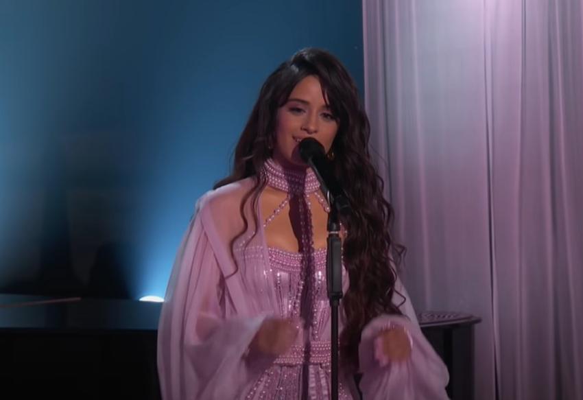 La cubana Camila Cabello actuará en la apertura de la final de la Liga de Campeones de UEFA 2022 en París