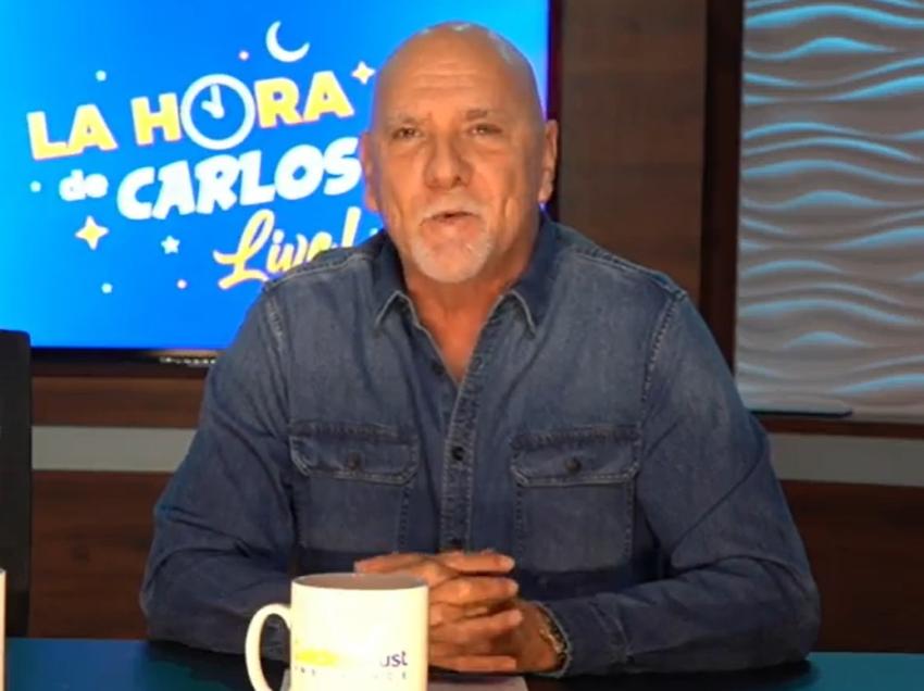 Presentador cubano Carlos Otero comienza programa en las redes sociales