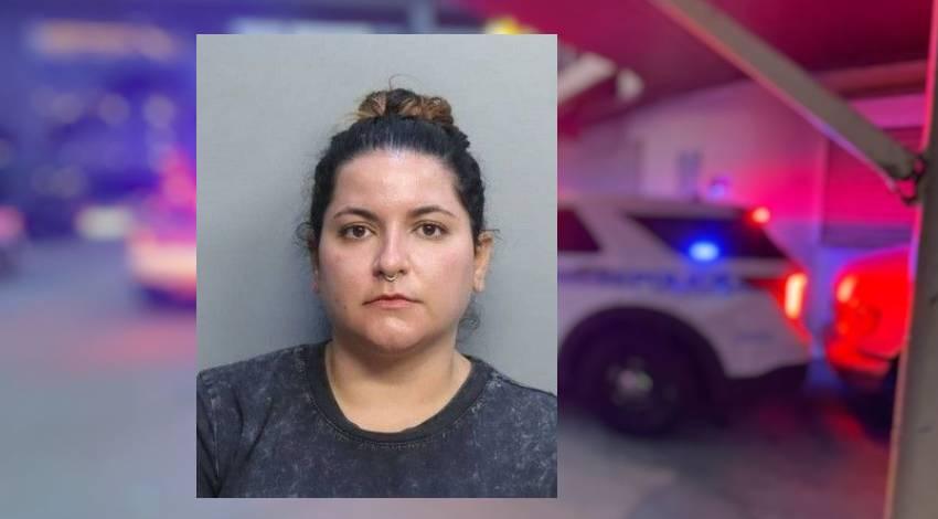 Arrestan a una cubana en Hialeah por posesión de contenido explicito de menores