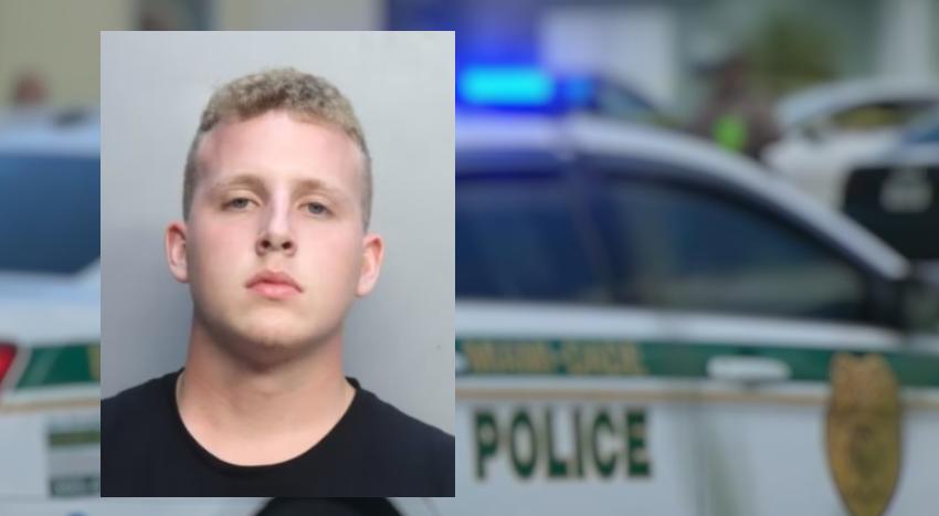 Policía de Miami-Dade arresta a joven de 19 años acusado de portar un arma en propiedad de la escuela