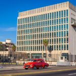 Embajada de Estados Unidos en Cuba anuncia que los servicios consulares continuarán suspendidos embajada-usa-cuba