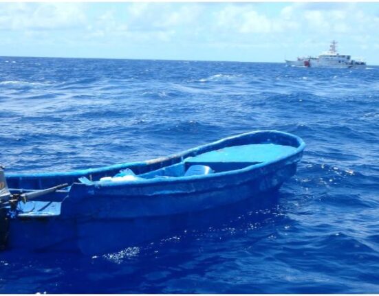 Siguen buscando a balsero cubano desaparecido en naufragio frente a los cayos de Florida