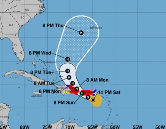 Continúa avanzando la Tormenta Tropical Fiona sobre el Caribe, por lo que emiten aviso para Puerto Rico