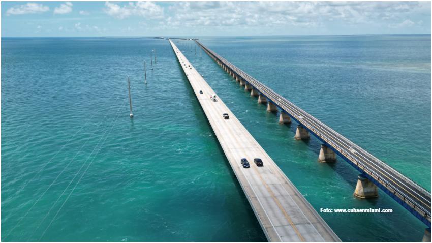 Rescatan a balsero cubano aferrado al puente de las siete millas en los