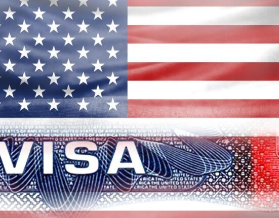 Aumento considerable el precio del chequeo médico para los que emigran a Estados Unidos