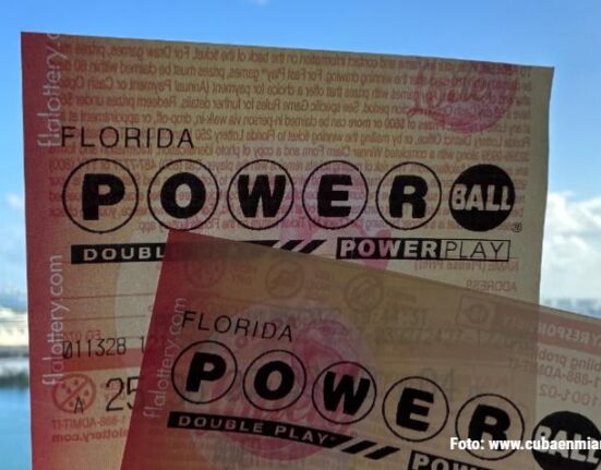 Sin ganadores el premio del Powerball sube hasta los $1900 millones de dólares