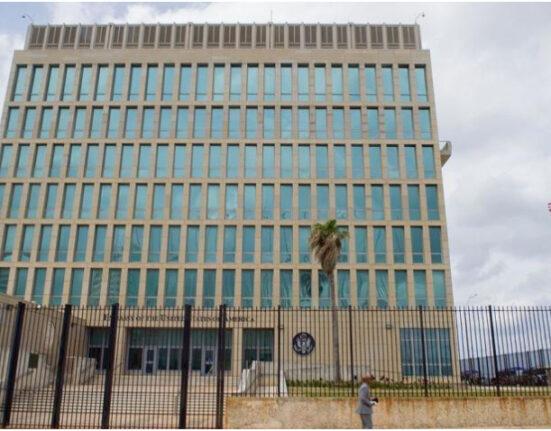 Embajada de Estados Unidos en Cuba aclara sobre suspensión de programa de Parole Familiar Cubano CP3